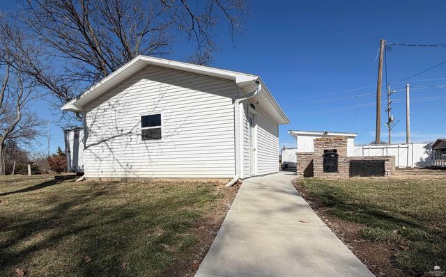 112 Highland Drive, Abilene, KS 67410