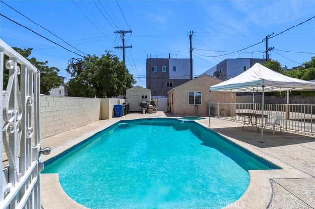 5654 Stansbury, Sherman Oaks, CA 91401