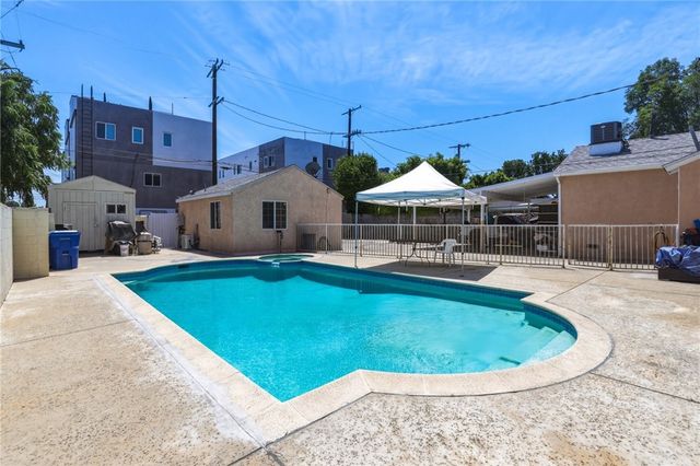 5654 Stansbury, Sherman Oaks, CA 91401