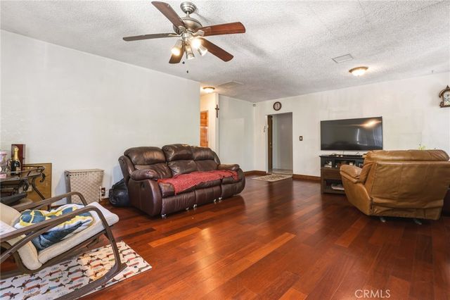 5654 Stansbury, Sherman Oaks, CA 91401