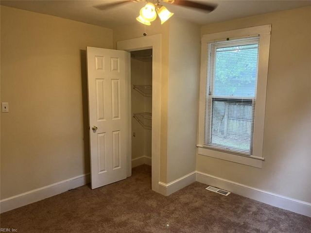 1328 Stewart ST, Chesapeake, VA 23324