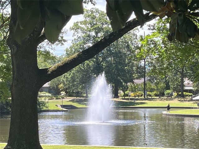 1328 Stewart ST, Chesapeake, VA 23324