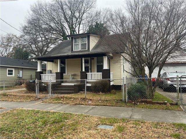 1328 Stewart ST, Chesapeake, VA 23324