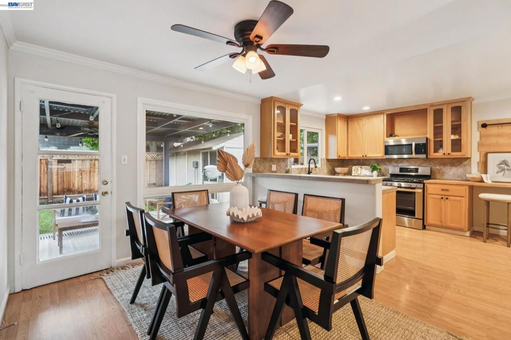 Image 19 of property listing at 13602 Marmont Way, San Jose, CA 95127