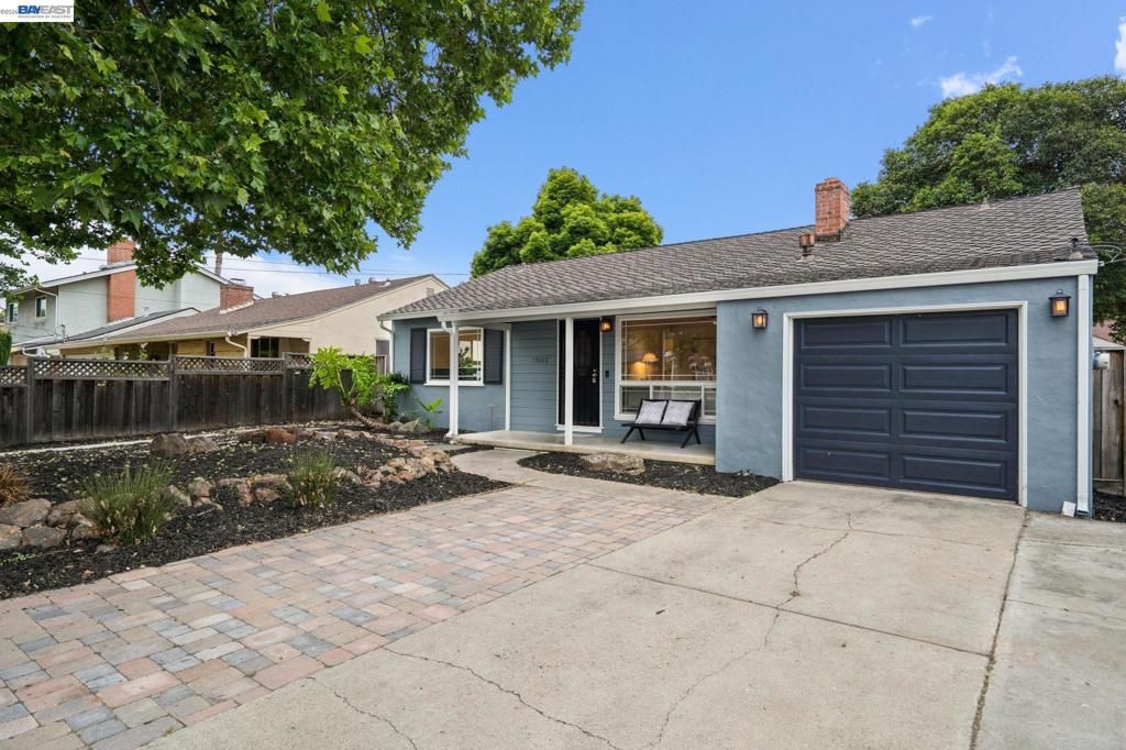 Image 3 of property listing at 13602 Marmont Way, San Jose, CA 95127