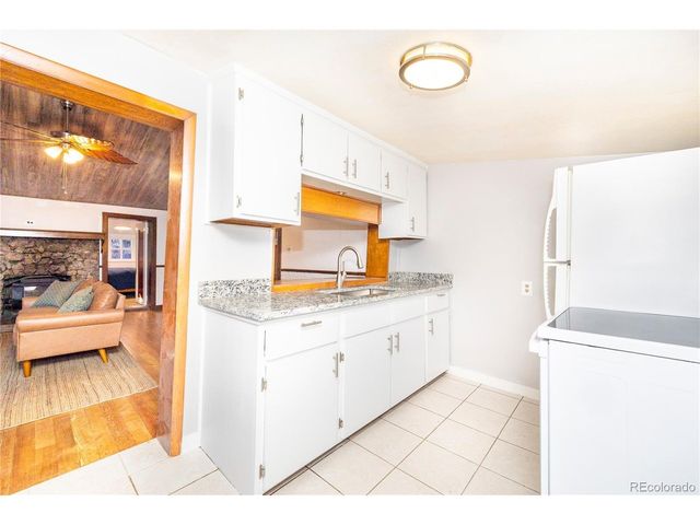 9079 S Murphy Gulch Rd, Littleton, CO 80127