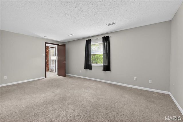 22 Willowyck Court, St Louis, MO 63146