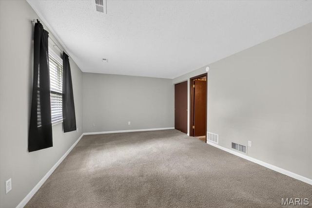 22 Willowyck Court, St Louis, MO 63146