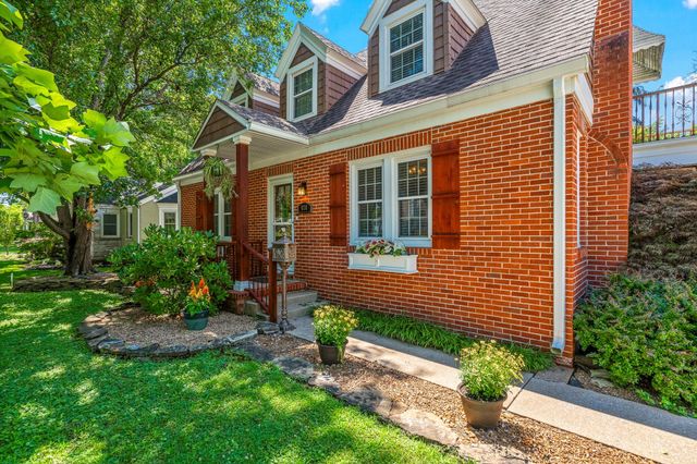 626 East Kingsbury Street, Springfield, MO 65807