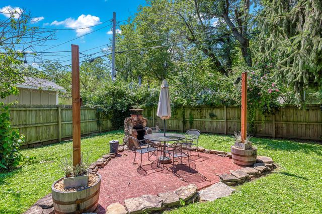 626 East Kingsbury Street, Springfield, MO 65807