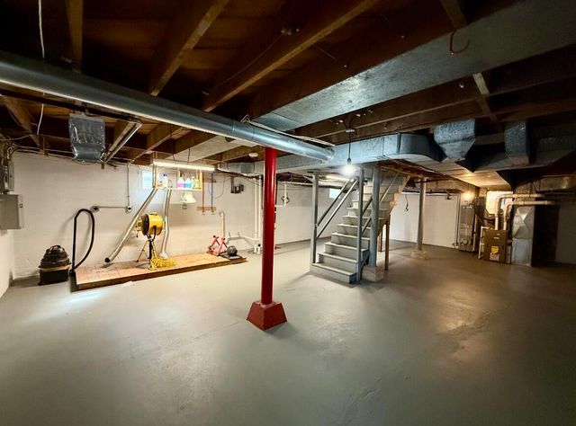 626 E Kingsbury Street, Springfield, MO 65807