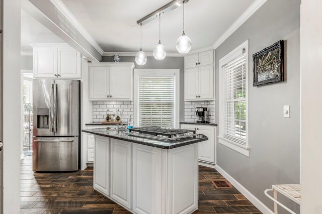 626 East Kingsbury Street, Springfield, MO 65807
