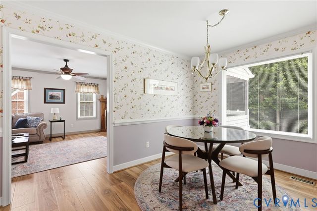 4320 Stebbins St, Chester, VA 23831