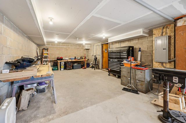 3375 County Road 90, Maple Plain, MN 55359