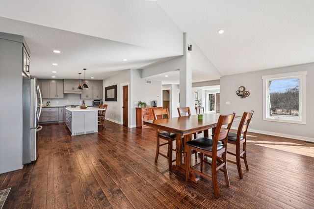 3375 County Road 90, Maple Plain, MN 55359