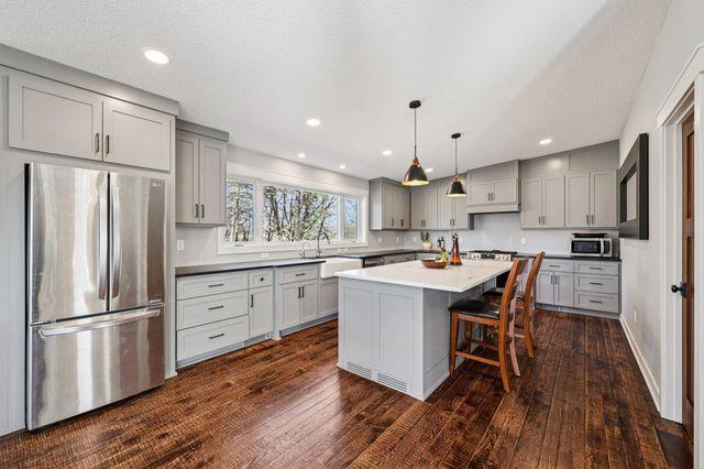 3375 County Road 90, Maple Plain, MN 55359