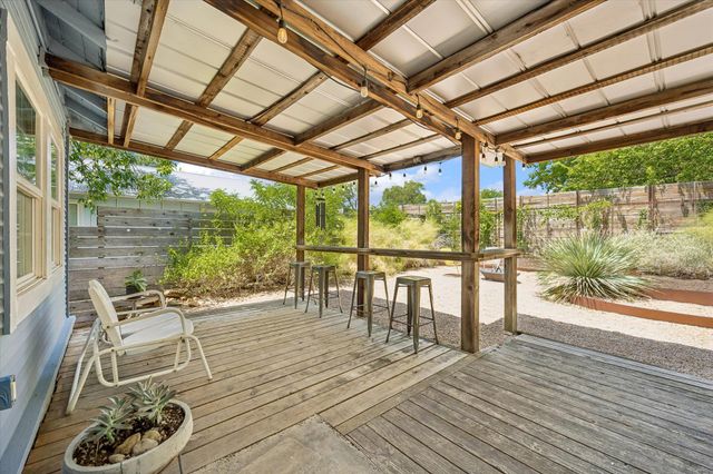 2604 Sol Wilson Ave, Austin, TX 78702