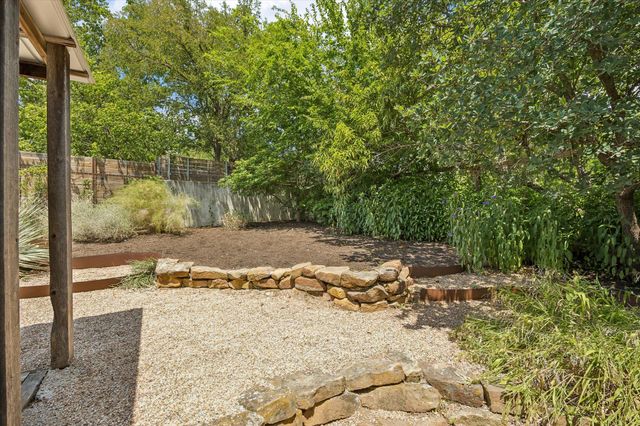 2604 Sol Wilson Ave, Austin, TX 78702