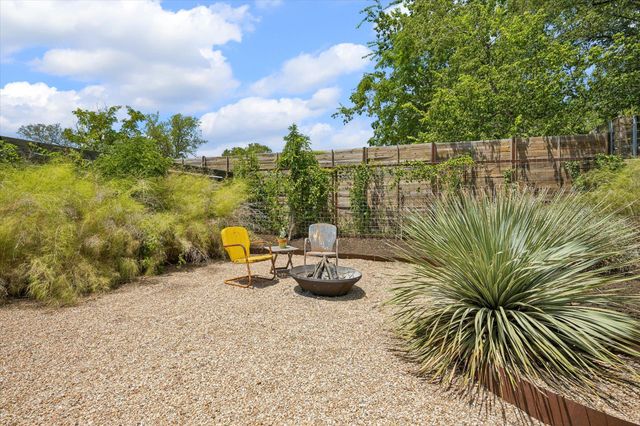2604 Sol Wilson Ave, Austin, TX 78702