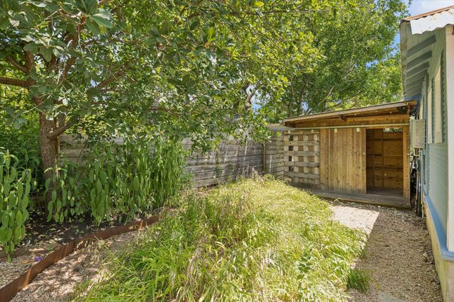 2604 Sol Wilson Ave, Austin, TX 78702