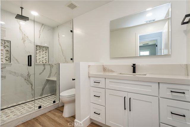 211 Florence Place A, Fullerton, CA 92833