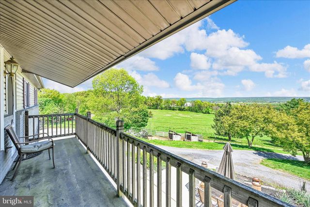 2145 QUARRY RD, Lebanon, PA 17046