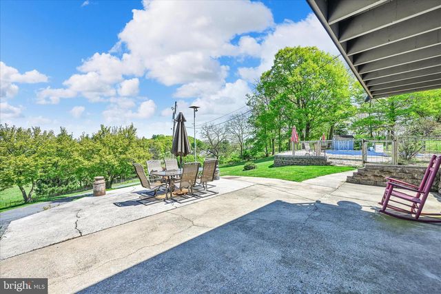 2145 QUARRY RD, Lebanon, PA 17046