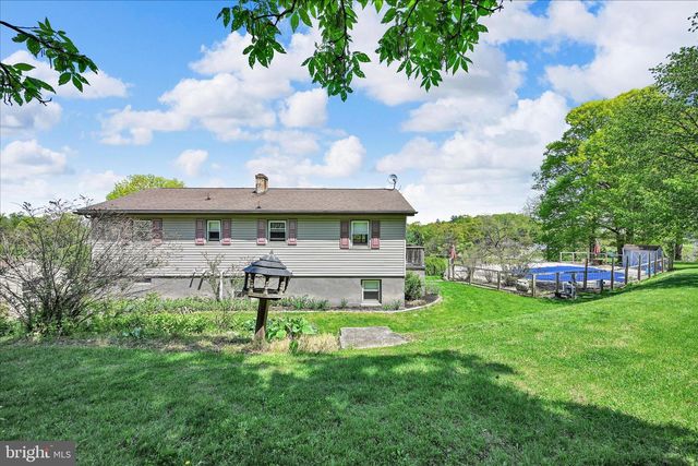 2145 QUARRY RD, Lebanon, PA 17046