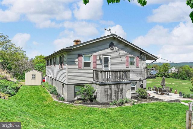 2145 QUARRY RD, Lebanon, PA 17046