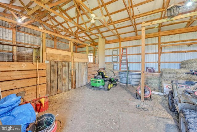 2145 QUARRY RD, Lebanon, PA 17046
