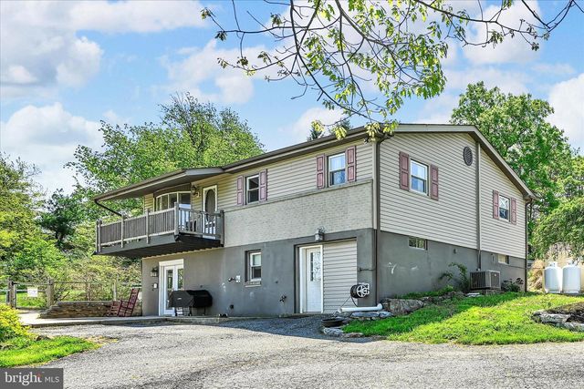 2145 QUARRY RD, Lebanon, PA 17046