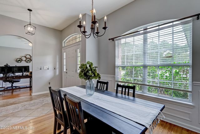 12004 LIBERTY LAKE Drive W, Jacksonville, FL 32258