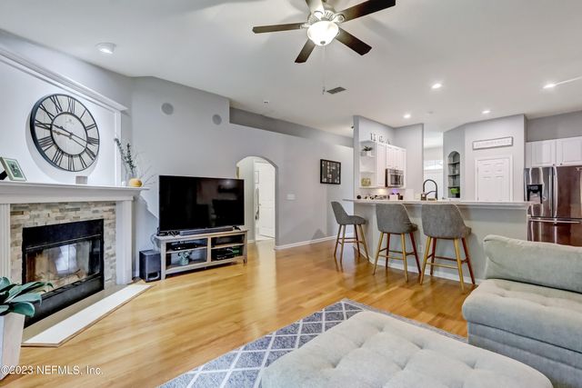 12004 LIBERTY LAKE Drive W, Jacksonville, FL 32258