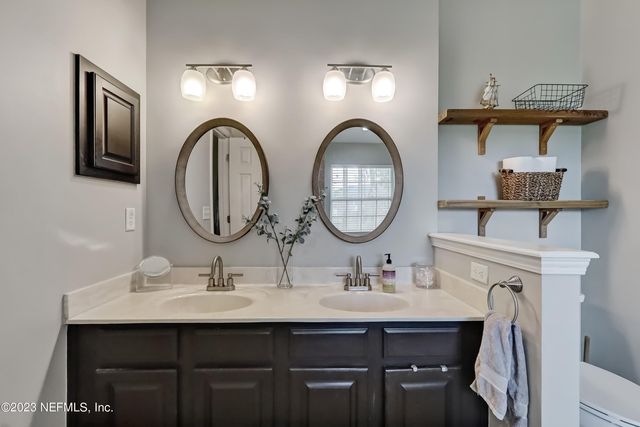 12004 LIBERTY LAKE Drive W, Jacksonville, FL 32258