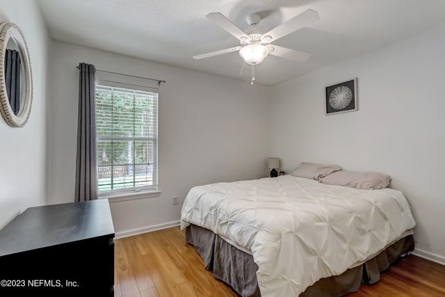 12004 LIBERTY LAKE Drive W, Jacksonville, FL 32258