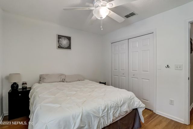 12004 LIBERTY LAKE Drive W, Jacksonville, FL 32258