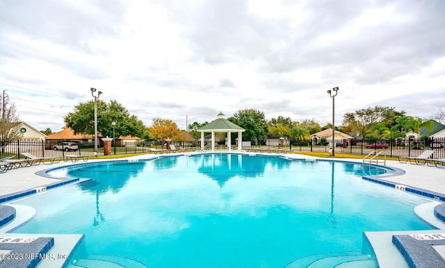 12004 LIBERTY LAKE Drive W, Jacksonville, FL 32258