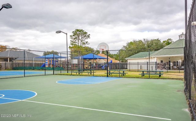 12004 LIBERTY LAKE Drive W, Jacksonville, FL 32258