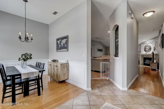 12004 LIBERTY LAKE Drive W, Jacksonville, FL 32258