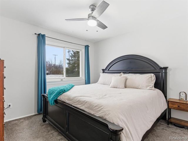 9368 Debby Jo Drive, Clawson, MI 48346