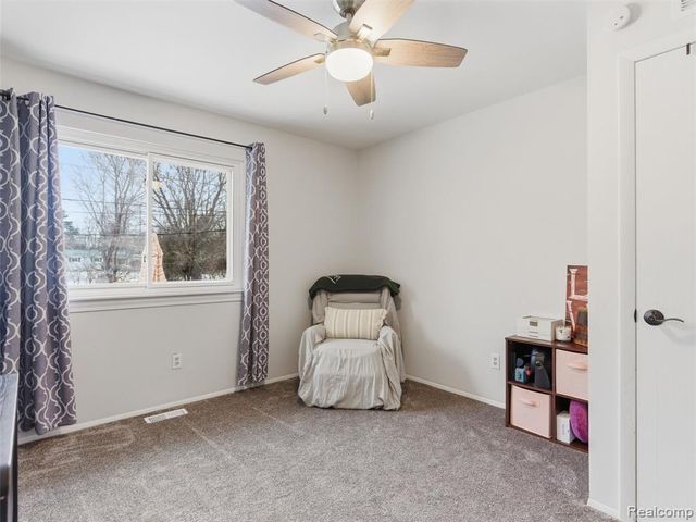 9368 Debby Jo Drive, Clawson, MI 48346