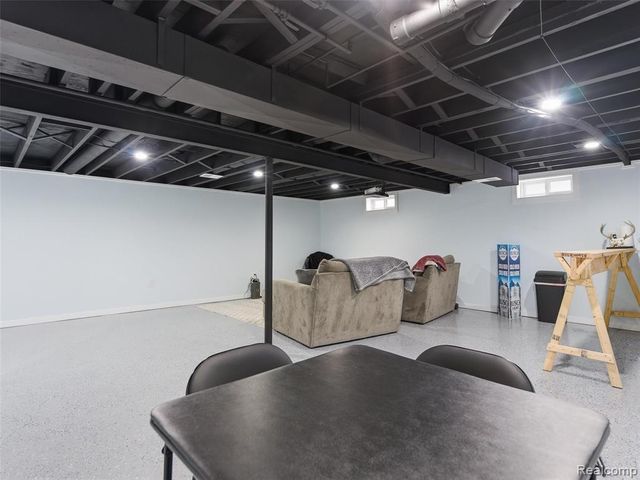 9368 Debby Jo Drive, Clawson, MI 48346