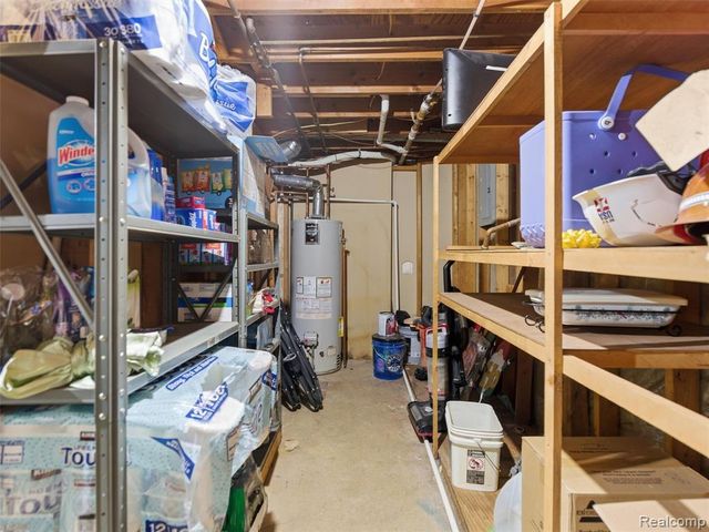 9368 Debby Jo Drive, Clawson, MI 48346