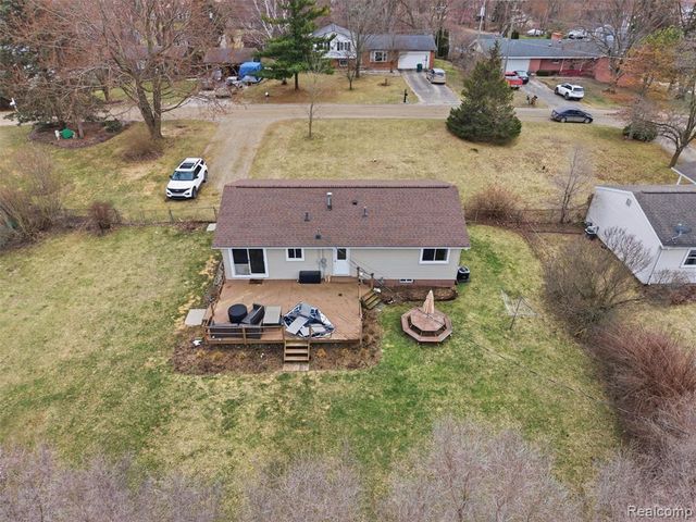 9368 Debby Jo Drive, Clawson, MI 48346