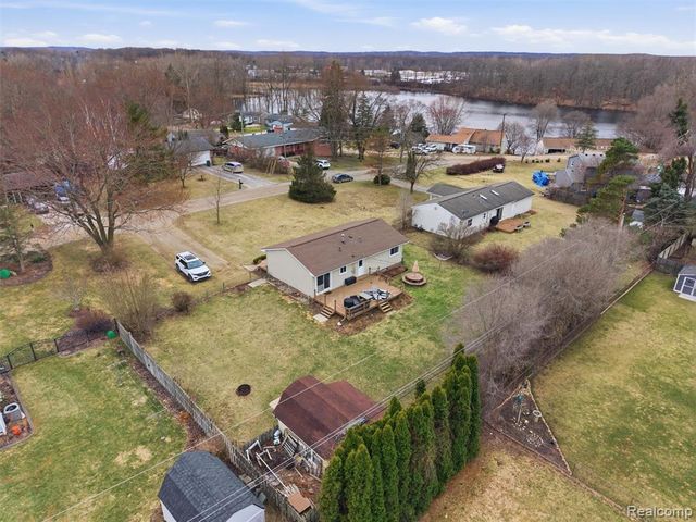 9368 Debby Jo Drive, Clawson, MI 48346