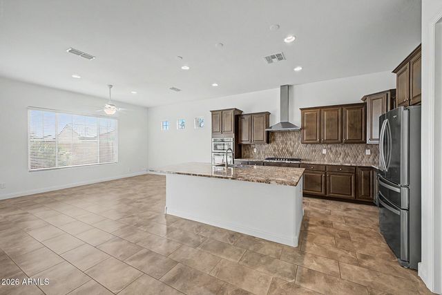10919 E TARRAGON Avenue, Mesa, AZ 85212