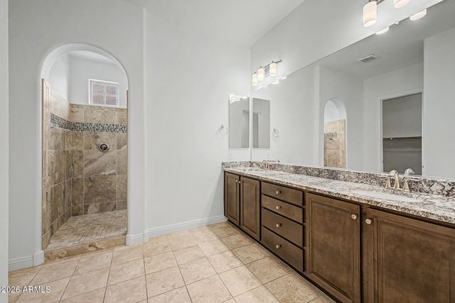 10919 E TARRAGON Avenue, Mesa, AZ 85212