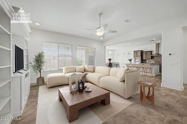 10919 E TARRAGON Avenue, Mesa, AZ 85212