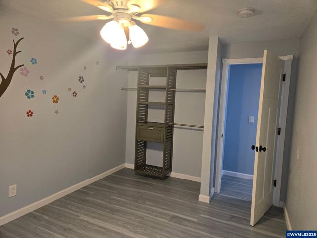 4746 Monarchy Dr NE, Salem, OR 97301