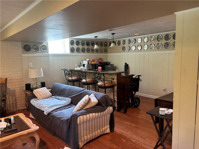1125 MILLIRON ST, Youngwood, PA 15697